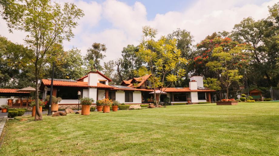 Casa en venta en Morelia, tipo campestre Fracc. Salvador Iriarte
