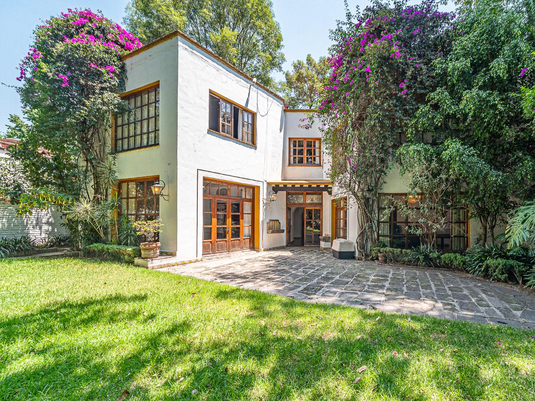 CASA EN VENTA EN COYOACAN