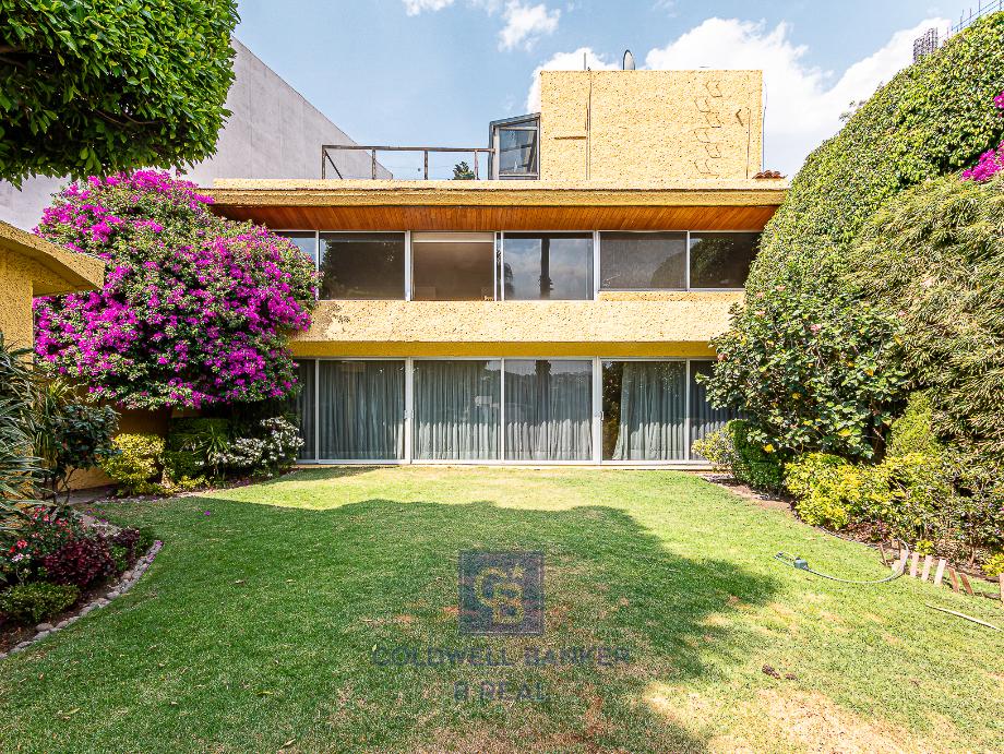Casa en Venta en Tecamachalco - En calle con seguridad