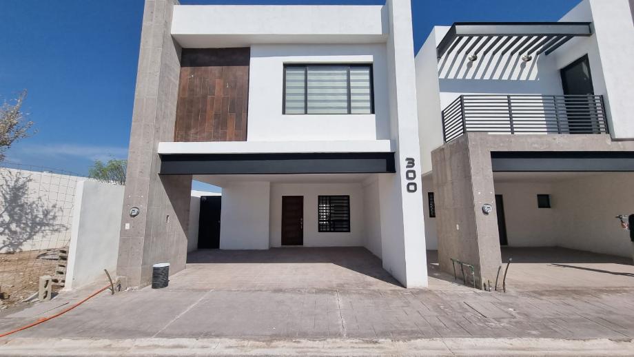 CASA EN VENTA EN SECTOR VIÑEDOS TORREÓN, COAHUILA