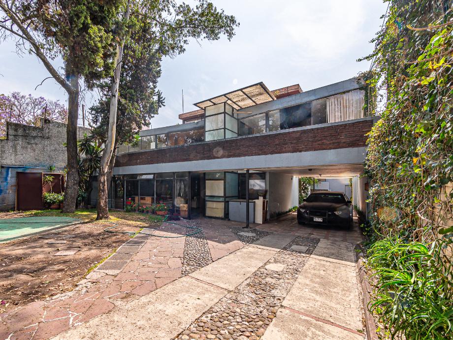CASA EN VENTA EN PASEO DE LA REFORMA