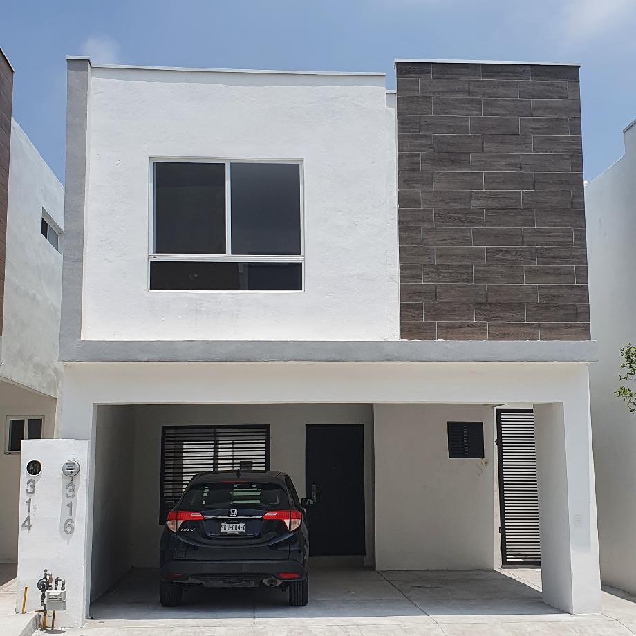 CASA EN RENTA FRACC. AURA RESIDENCIAL, DOMINIO CUMBRES, GARCÍA, N.L.