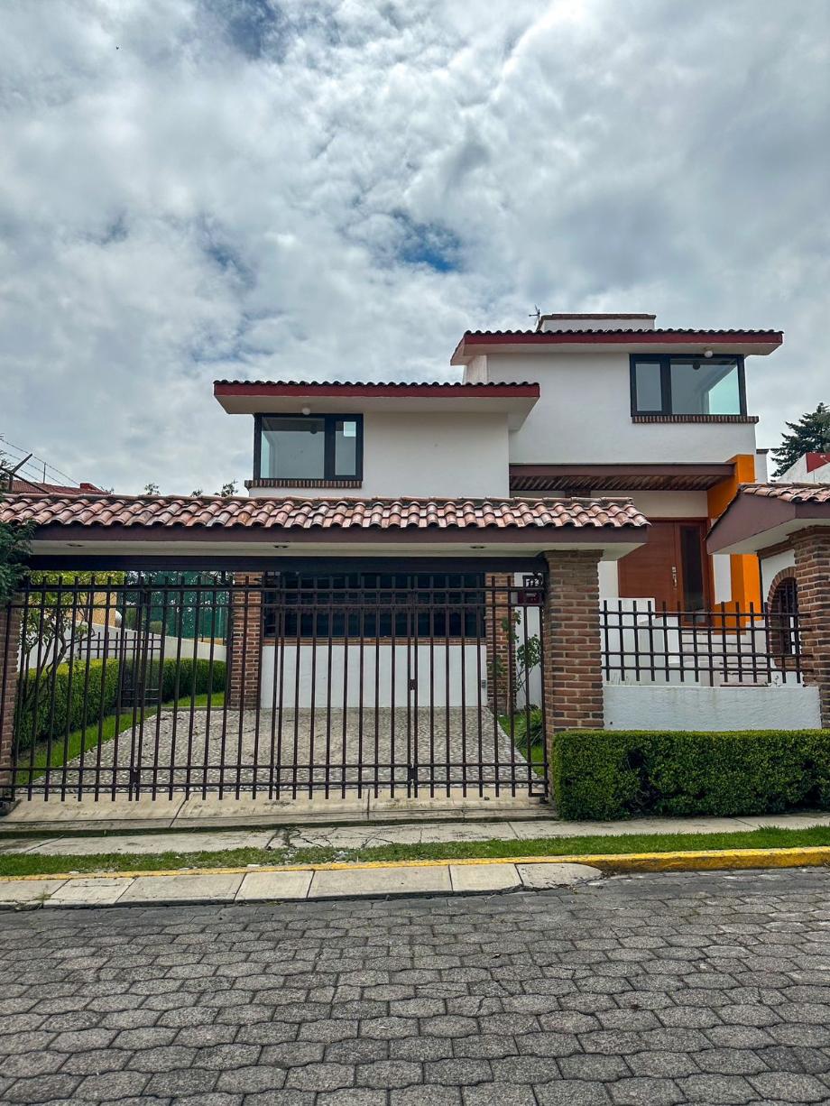 Casa en Renta el Lomas de Valle Escondido