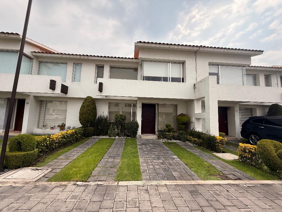 Casa en condominio San Juan Totoltepec