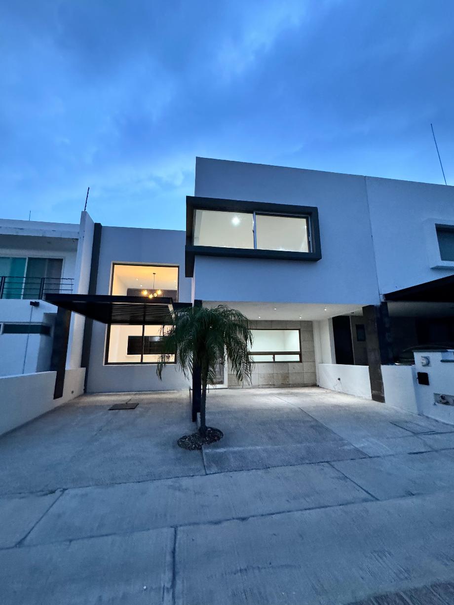 Venta de casa en Cumbres del Lago, Juriquilla Querétaro