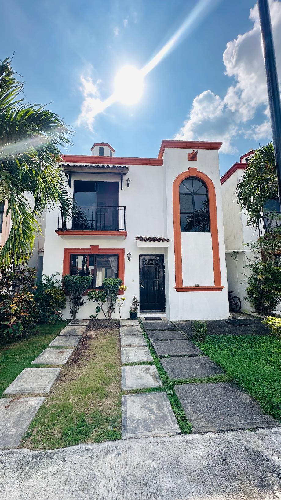 CASA EN VENTA EN RESIDENCIAL SAN GERONIMO 3
