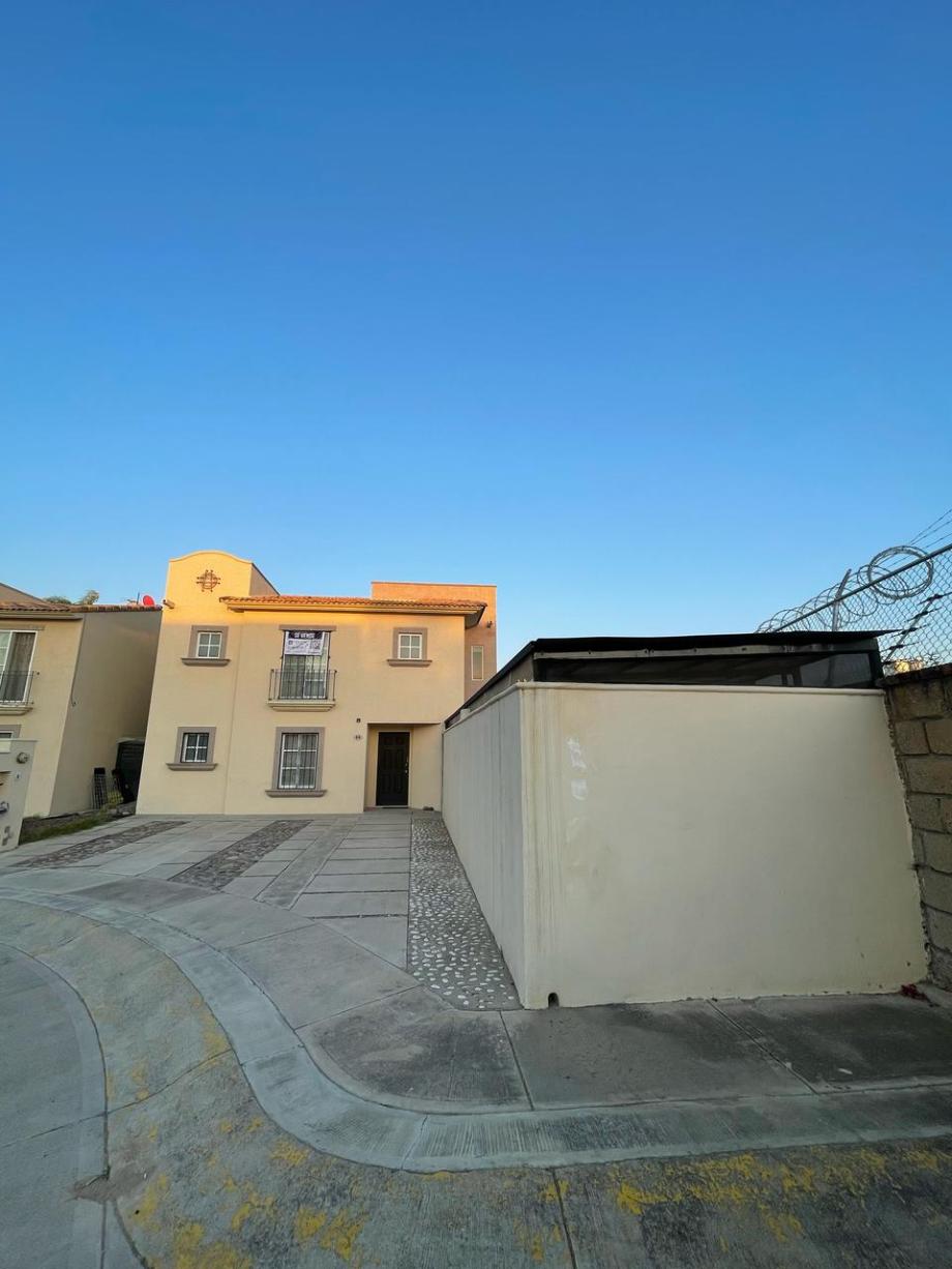Casa en Venta Rancho Santa Mónica
