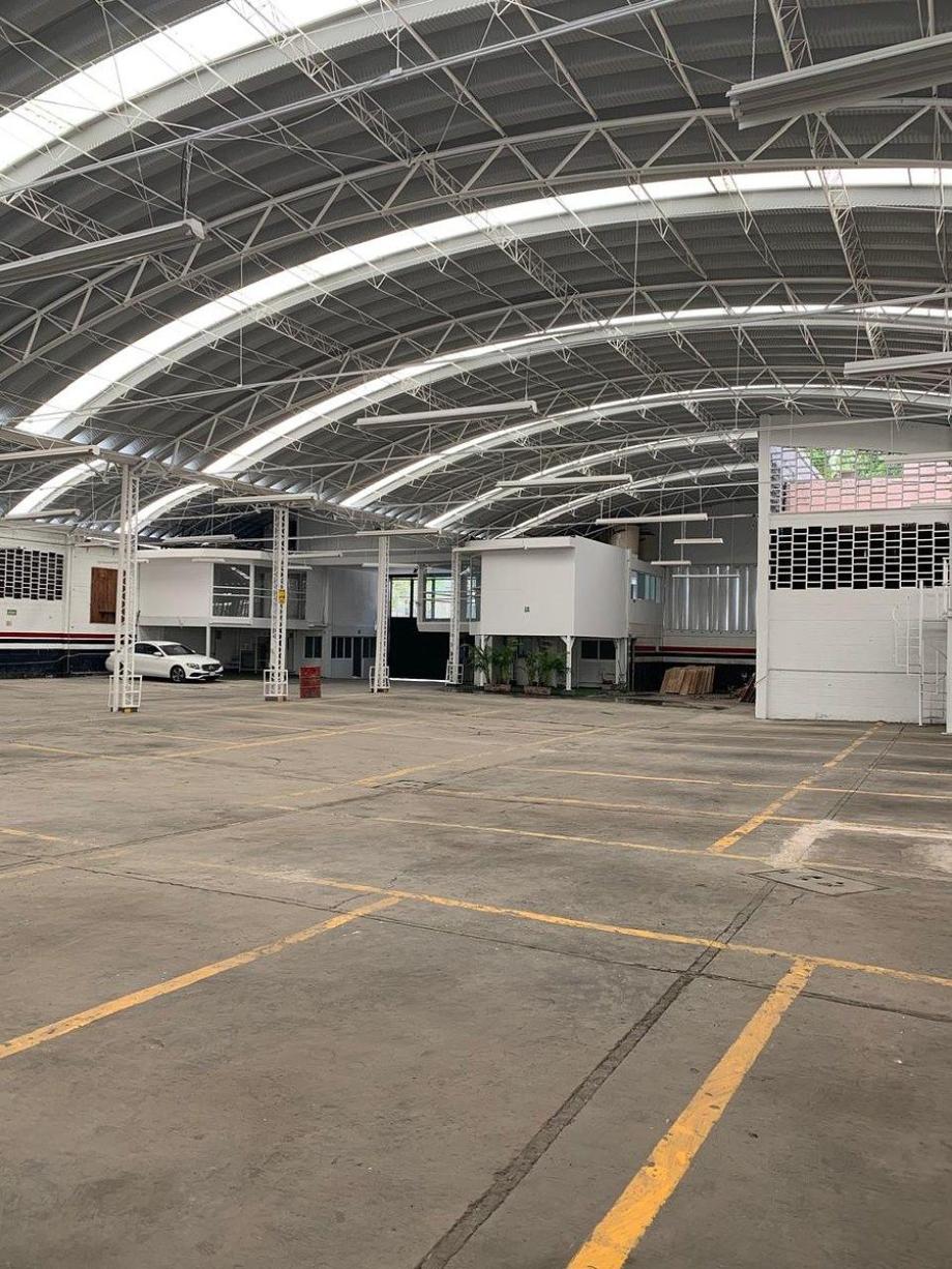 Bodega / nave industrial en renta en Santa María la Ribera
