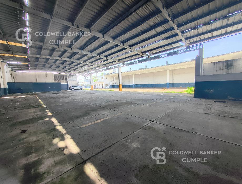 Bodega y Taller en Venta sobre Prolongación Miguel Alemán, Veracruz